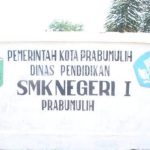 28 GURU HONORER SMK N 1 KOTA PRABUMULIH EMPAT BULAN BELUM TERIMA GAJI