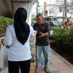 Pembagian Takjil Berbuka Puasa Di Bulan Suci Ramadhan Yang Di Lakukan Oleh Subdit III Dit Intelkam Polda Sumsel