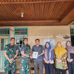 Dandim 0404/Muara Enim Bersama Ketua Persit KCK Cab.XXXIX Dim 0404/Muara Enim Besuk Anggota Sakit